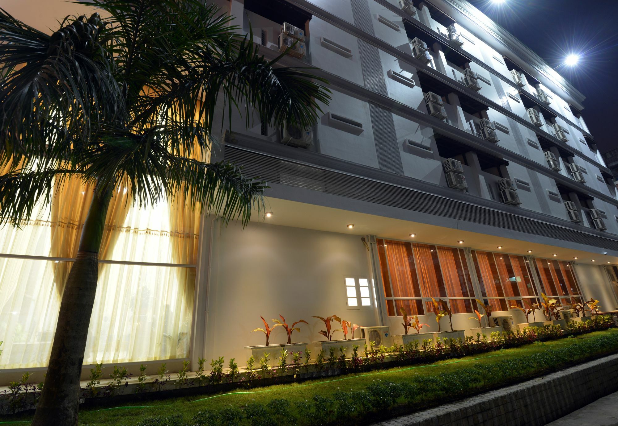 โรงแรมซิดนีย์ ย่างกุ้ง ภายนอก รูปภาพ
